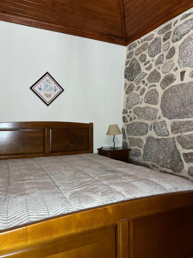 Pensjonat Casa Padre Alexandre Covide Zewnętrze zdjęcie